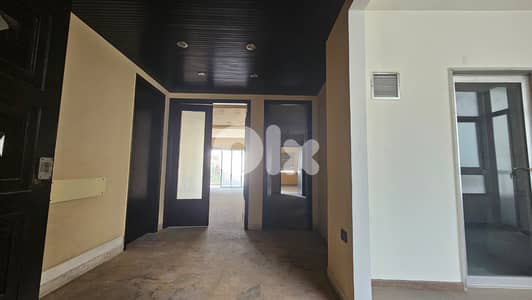 Apartment for Sale in Koraytem – 350 sqm Spacious Residence شقة للبيع