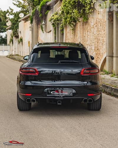 2015 Porsche Macan Turbo, Clean Carfax!