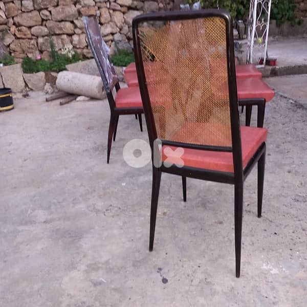 8 chairs 4