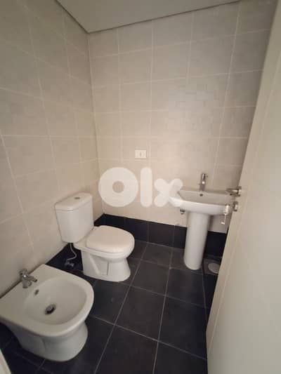 100 SQM Apartment For Sale In Bouar شقة للبيع #HS31899