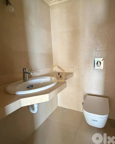 Apartment for rent in Zkak EL Blat NY301 شقة للإيجار في زقاق البلاط