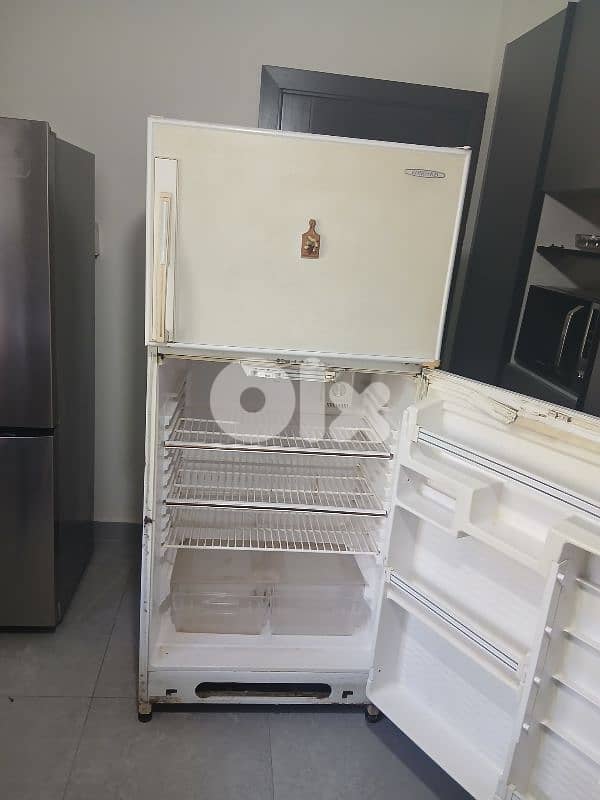 Refrigerator براد 2