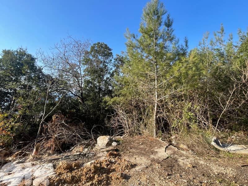 800 SQM Land for Sale in Ghazir in a Very Calm Area 0