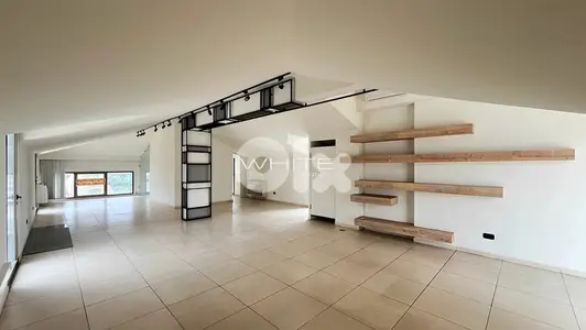 Spacious Office For Rent in Bayada