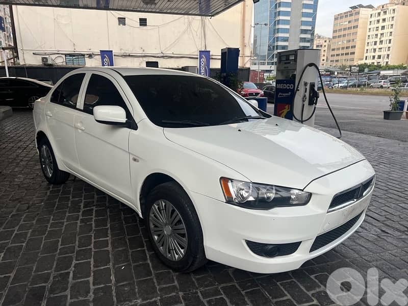 Mitsubishi Lancer 2013 0
