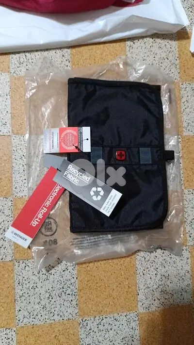 victorinox wenger roll up electronic organizer bag