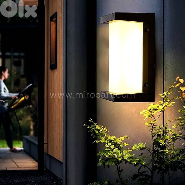 Geometric LED Outdoor Wall Light — Matte Black 0