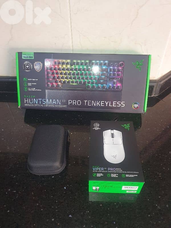 Gaming wireless mouse & wired keyboard $260 9