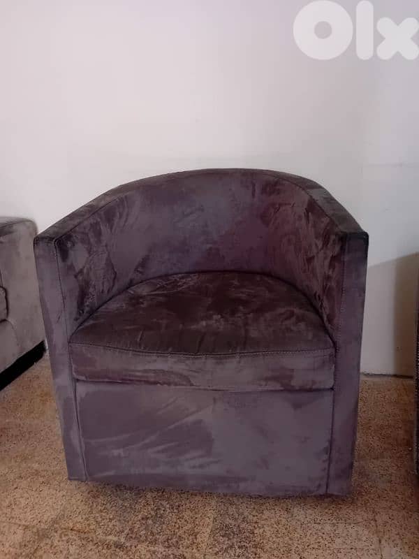 used living room 3