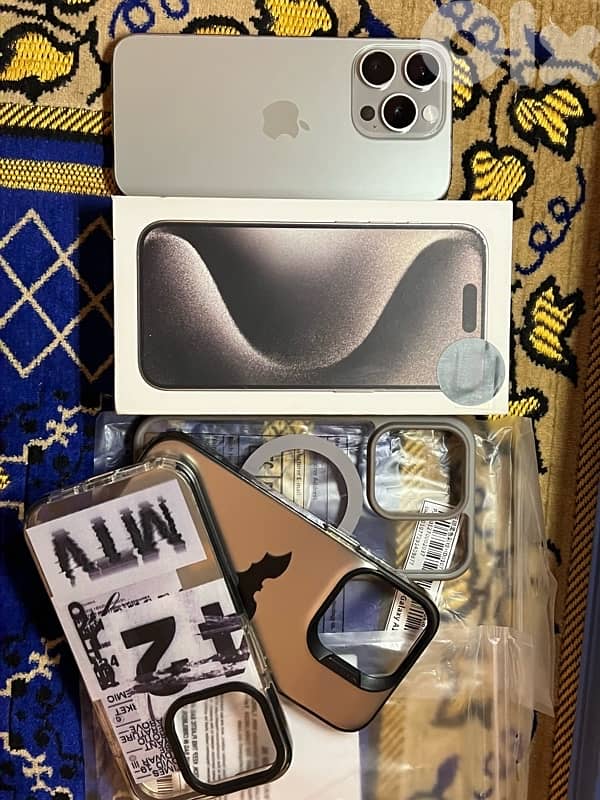 iphone 15 pro 256G 0