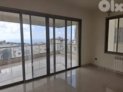 155m2 Apt for sale in Mazraat yachouh