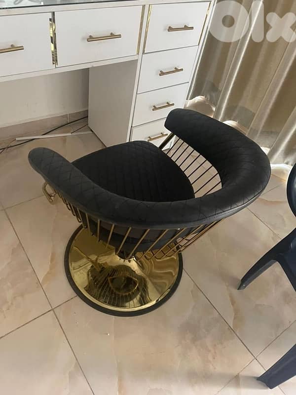 3edet salon 0