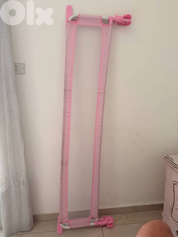 bed rail guard 3 pcs 15$ each 0