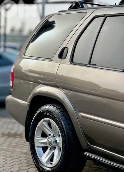 Nissan Pathfinder 2002