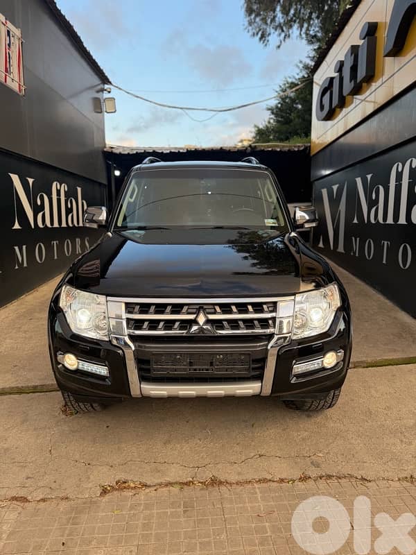 Mitsubishi Pajero 3.8 GLS  2016 Company Source& Services! 0