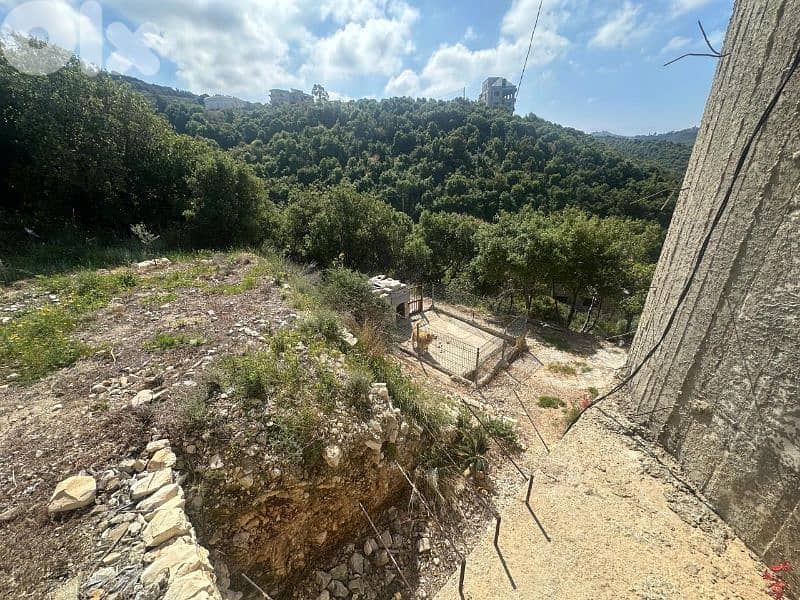Land for Sale in Berbara 890m² with a 300m² building ONLY for 280K 2