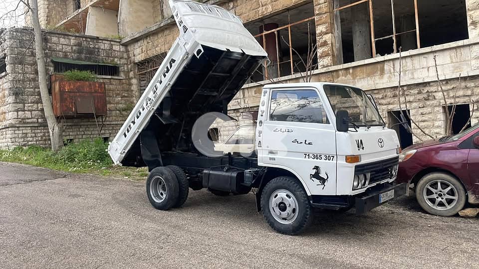 Toyota 1984 5