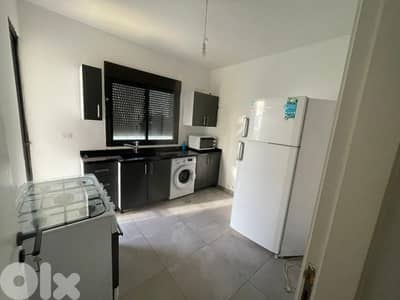 Apartment for rent in Haret Sakher شقة للإيجار في حارة صخر