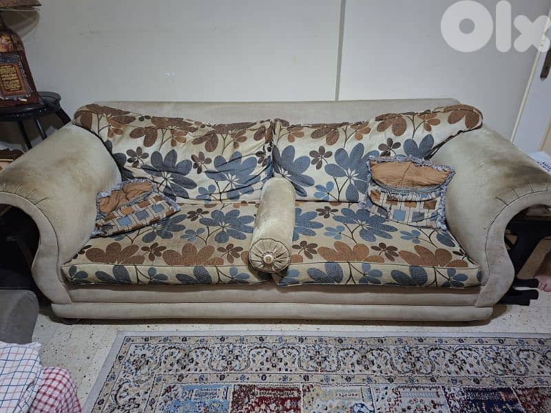 Living Room 0
