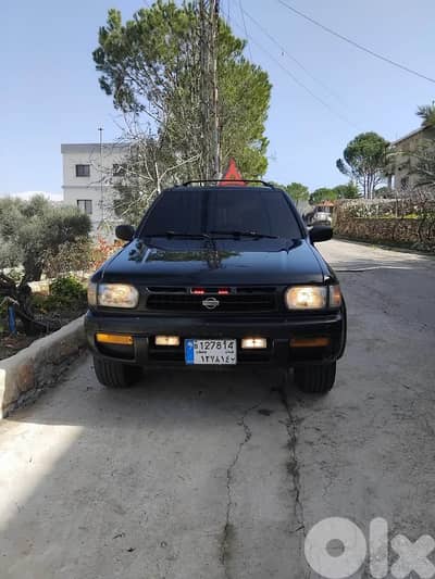 Nissan Pathfinder 1996
