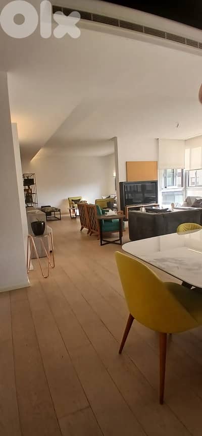 Apartment For Sale in Sioufi