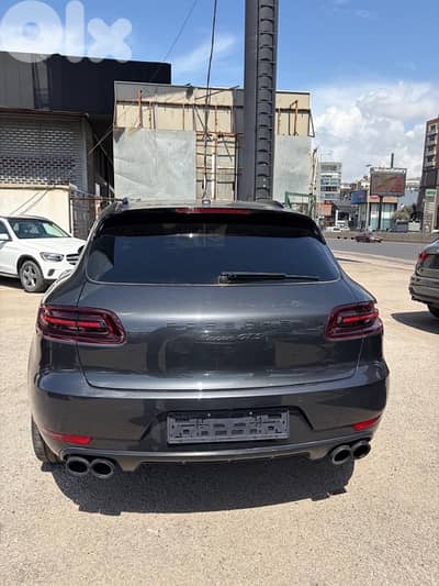 porsche macan gts