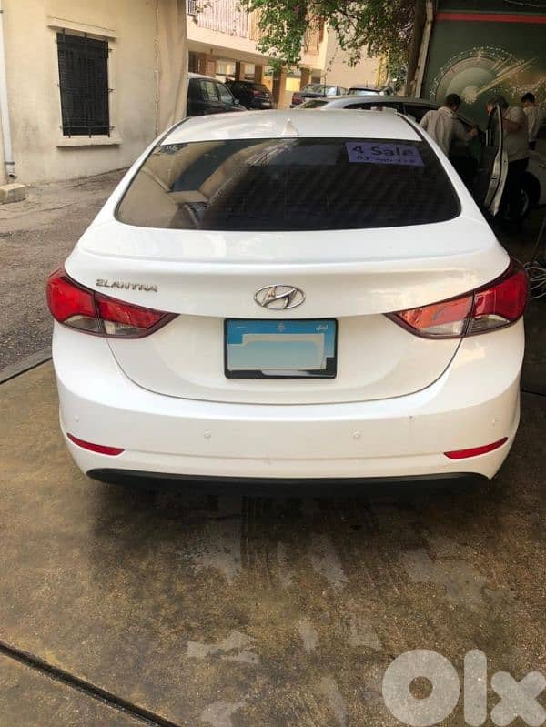 Hyundai Elantra 2015 0