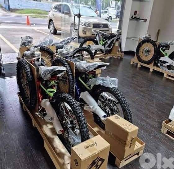 Surron Ultra bee 74v Electric Dirt Bike 2