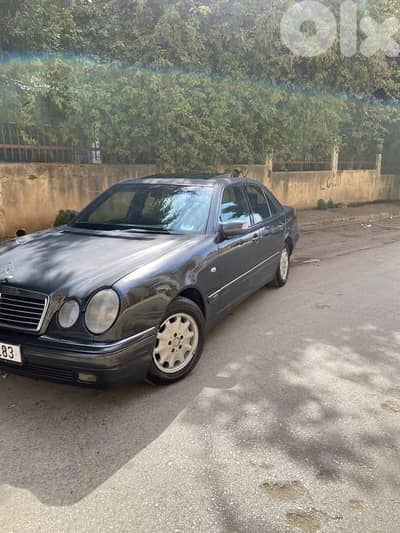 Mercedes-Benz E-230 1996