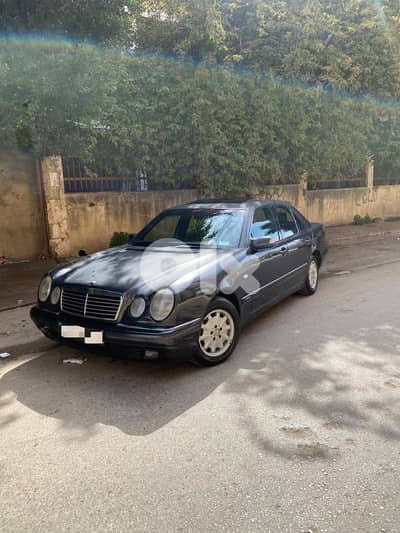 Mercedes-Benz E-230 1996