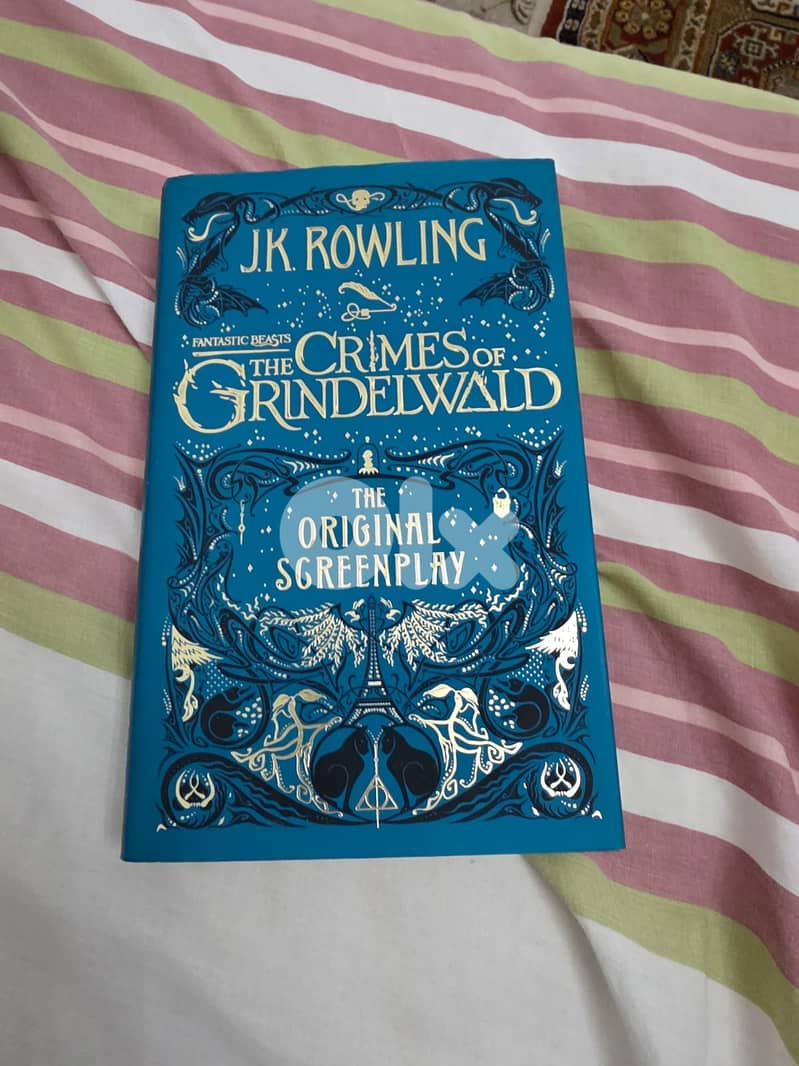 Fantastic Beasts: The Crimes of Grindelwald – The Original Screenplay 0
