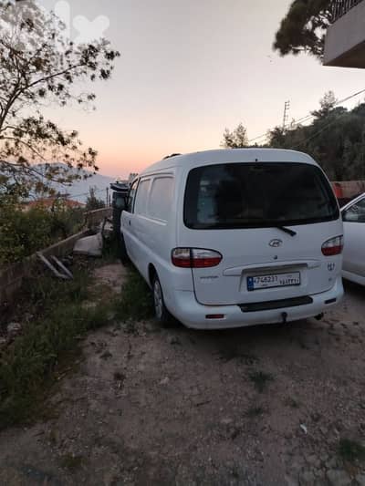 Hyundai H1 2006