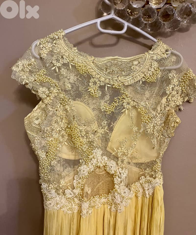 Yellow Lace Bodice Dress (faded hem) 4