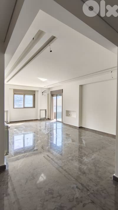 Apartment For Sale in Bsalim-شقة للبيع في بصاليم