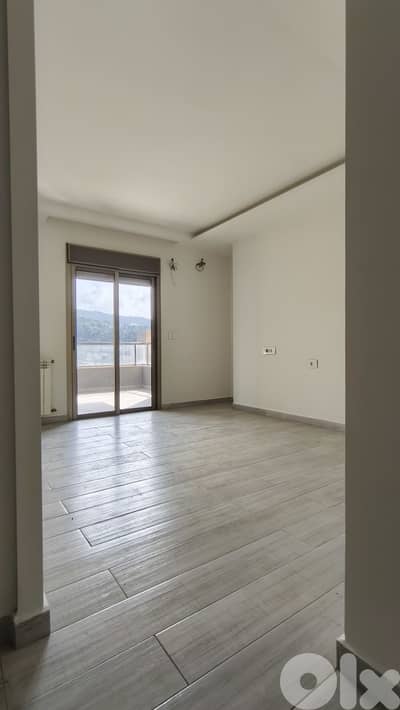 Apartment For Sale in Bsalim-شقة للبيع في بصاليم