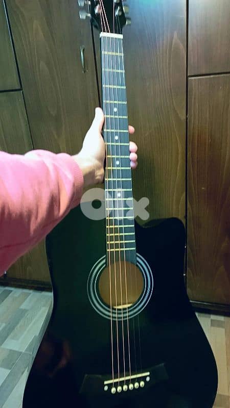 Acoustic Guitar (Black) 0