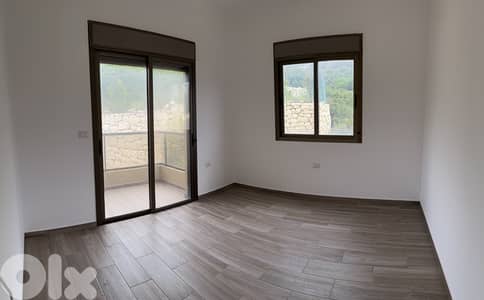 Luxe Apartment for sale in Halat شقة فاخرة للبيع في حالات