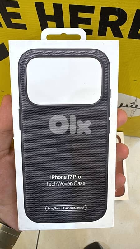 Apple Techwoven Case 17 pro Black 0
