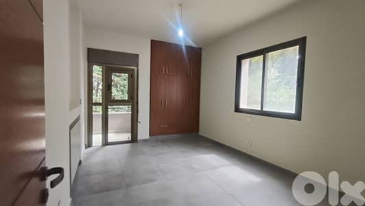 RWK175MF - Well maintained apartment for rent in Aachqout