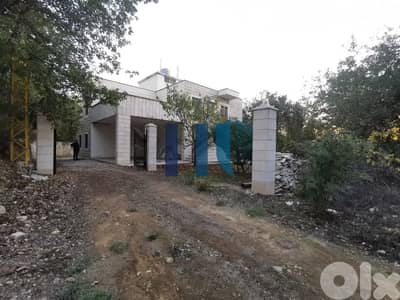 Villa for Sale in Other in Chouf, Beiteddine