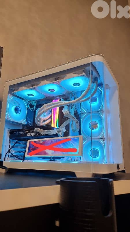 High-End RGB PC + 40” Monitor + UPS – Ready to Go 0