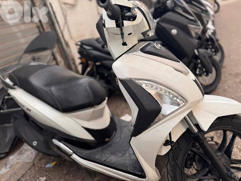 Sym Symphony st 200cc 1
