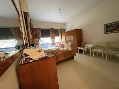 Apartment for sale in Hamra, beirut / الحمرا