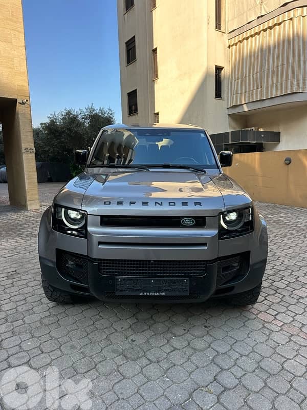 Land Rover Defender P 400 HSE 2020 Eiger gray on black (clean carfax) 0