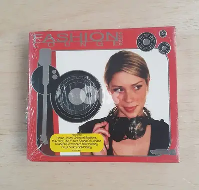 Fashion Lounge Remix Music CD.