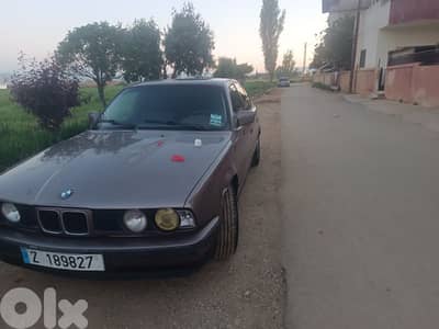 بي ام دبليو الفئة 5 1900