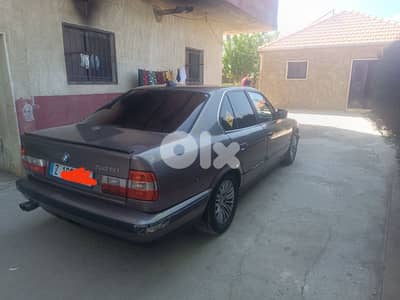 بي ام دبليو الفئة 5 1900