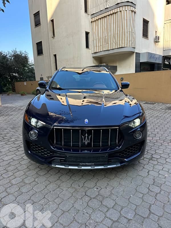 Maserati Levante S Q4 Gransport 2017 dark blue on basket-clean carfax 0