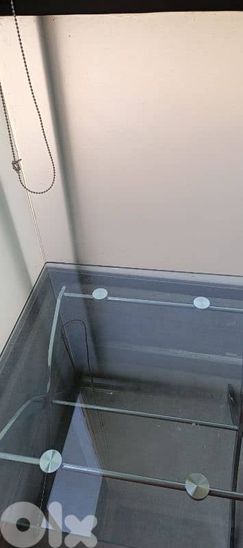 glass table 0