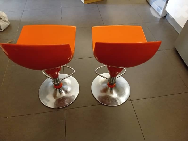 bar stools 1